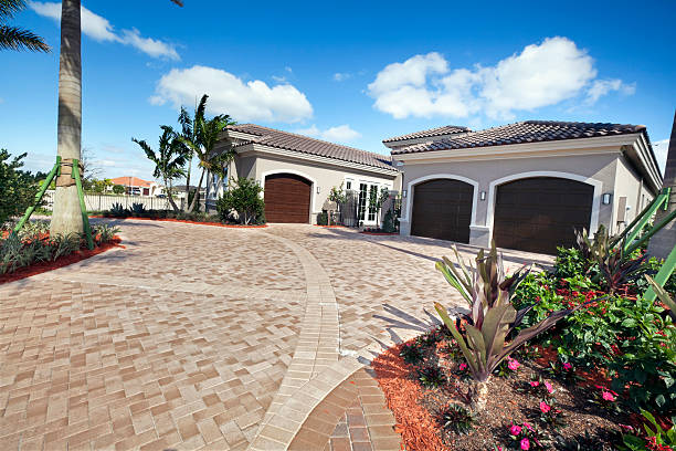 Best Brick Driveway Pavers  in Haltom City, TX